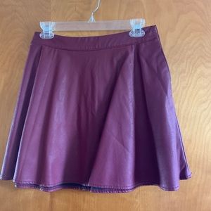 Burgundy faux leather skirt w/ side pockets